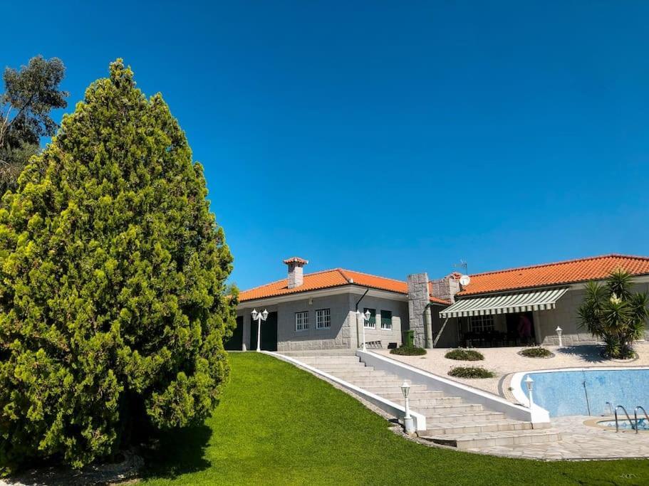 Maison Familiale De Caractere Avec Piscine Padronelo 外观 照片
